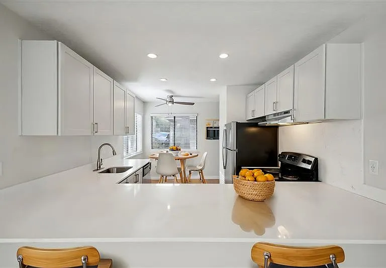 Upgraded Kitchen Upgraded Kitchen