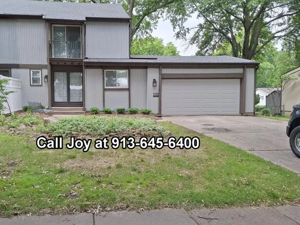7120 Bond St, Shawnee, KS 66203