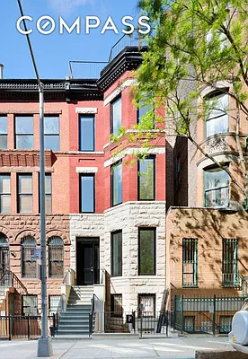 Sold by Compass | media 25