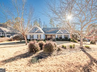 734 Lincoln Dr, Winder, GA