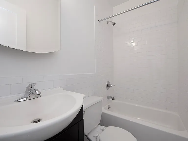 83 Baxter St #3B — Photo 8