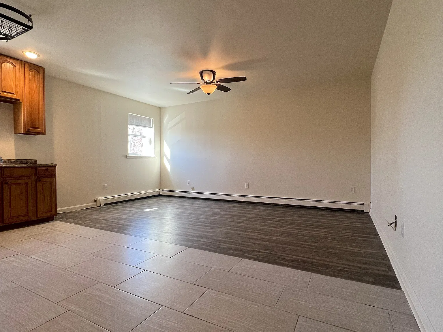 2 bed, 1000 sqft, $2,485 — Photo 4