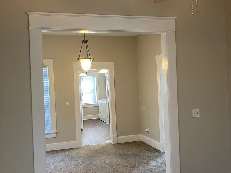317 E Patti Page Blvd — Photo 10