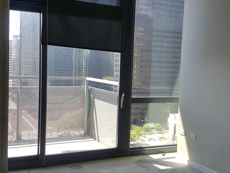 235 W Van Buren St #1513 — Photo 7