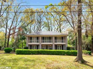 4511 Kingsway Dr, Mobile, AL 36608