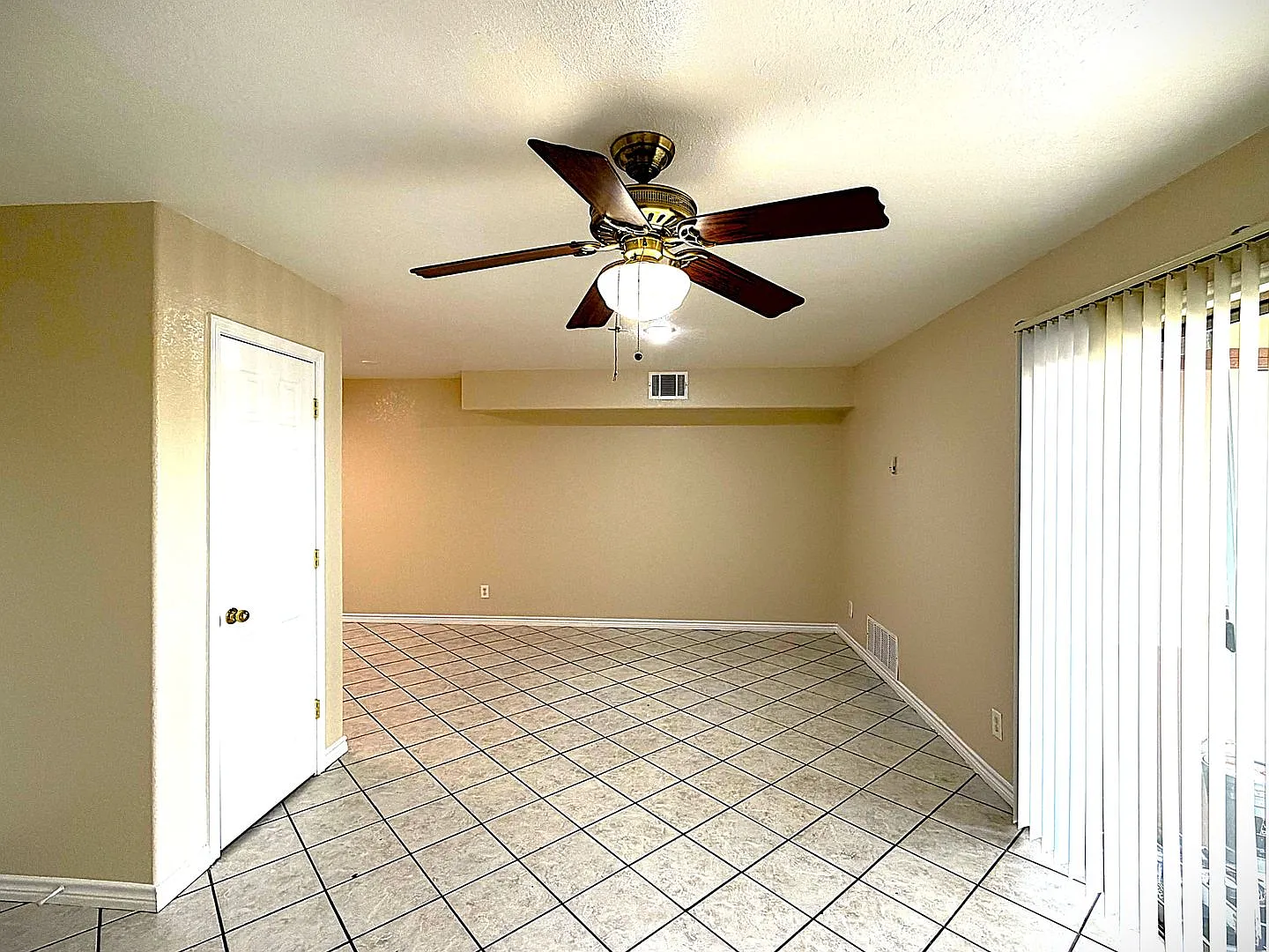 2302 Wales Circle — Photo 3