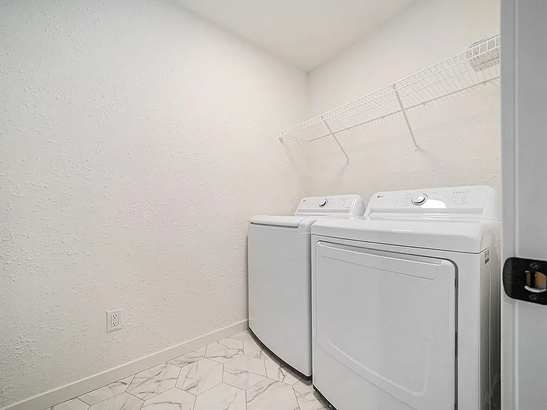 671 Bush Blvd — Photo 11