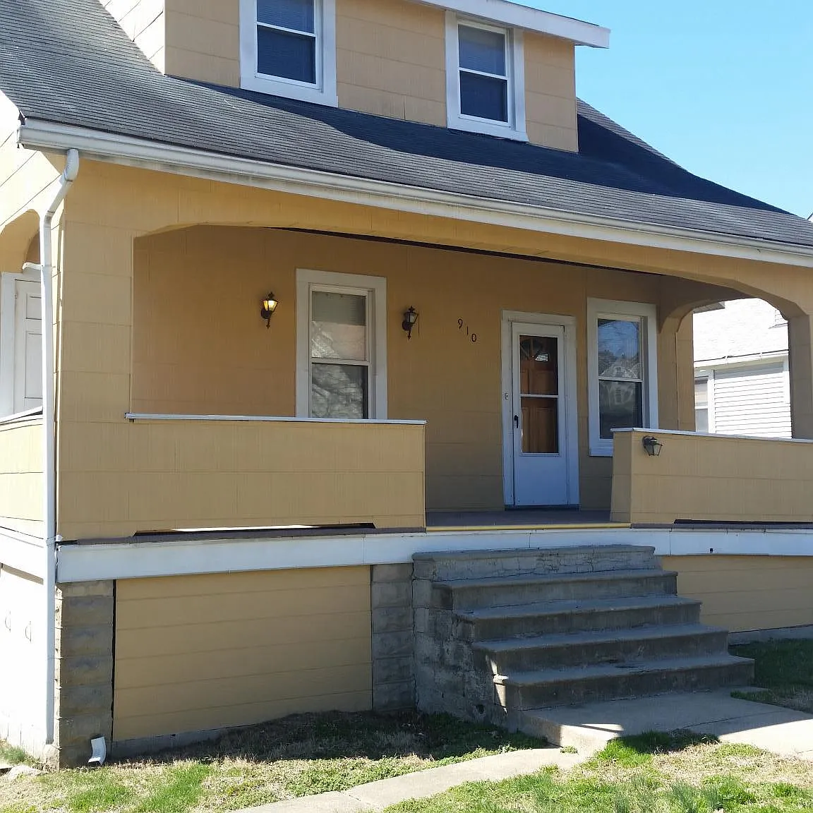 2 bed, $1,850 — Photo 1
