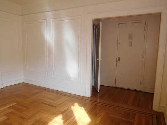 Rented by Abba Realty Associates INC | media 8