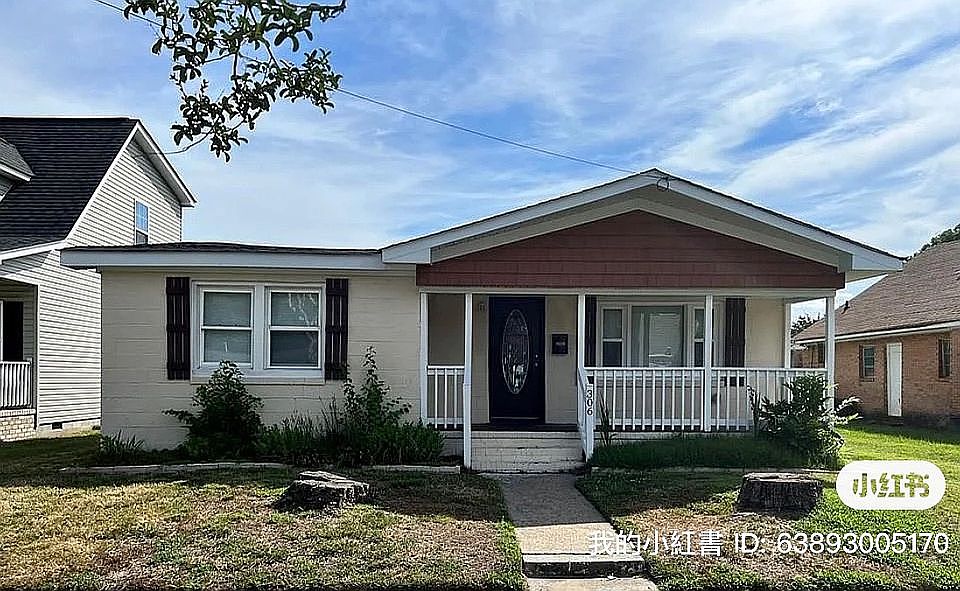 1st image of 306 Phillips Ave