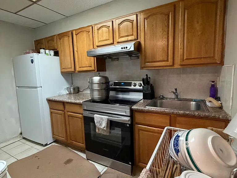 309 N 13th St #1 — Photo 3