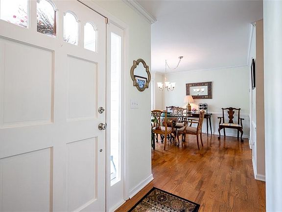 5th image of 3359 Alexis Ct