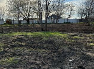 9400 Prairieview Dr, Fort Worth, TX 76134