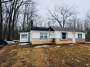 8090 Fir Mac Rd, Harrison, MI 48625