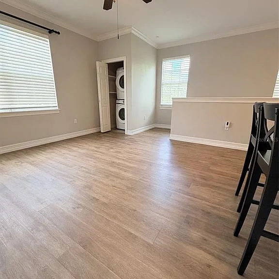 4450 Twinview Ln — Photo 3