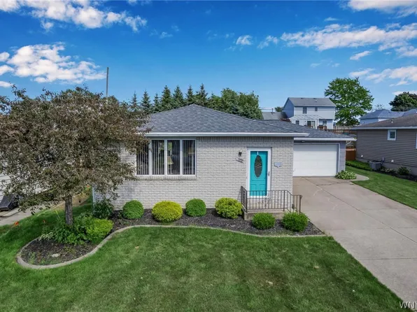 288 Barbados Dr, Cheektowaga, NY 14227