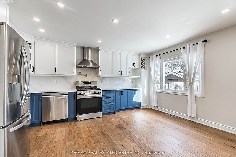 Brampton House for rent - 3 Bedrooms — photo 13