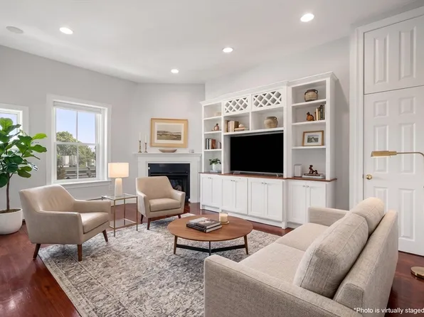 54 Monument Ave APT 5, Charlestown, MA 02129