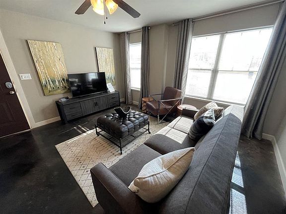5th image of 2901 S 26th Pl #2233