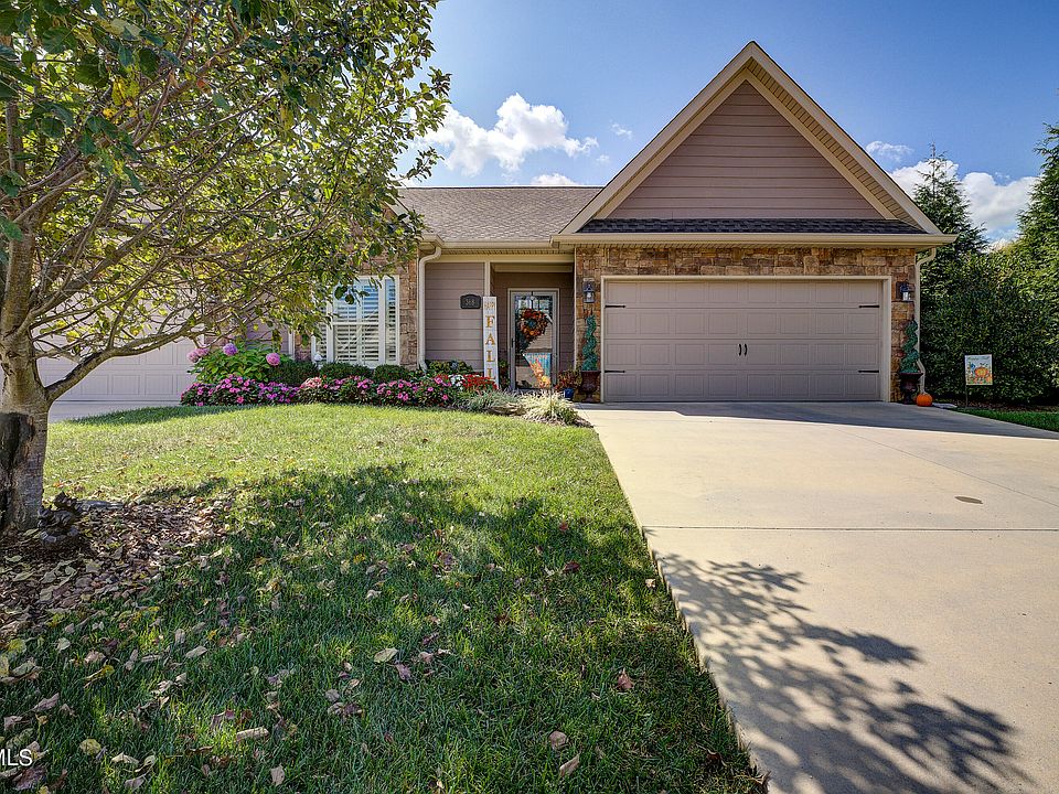 1st image of 368 Coldwater Dr