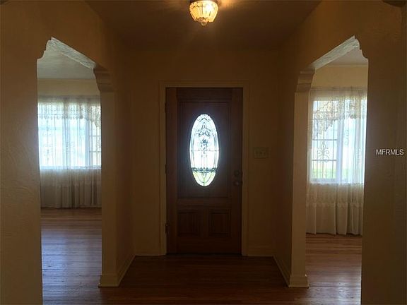 5th image of 803 S Bermuda Blvd