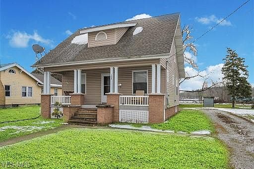 1st image of 1025 Sunshine Ct