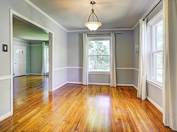5th image of 6707 Park Ln