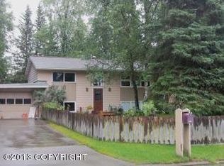 2467 McKenzie Dr, Anchorage, AK 99517