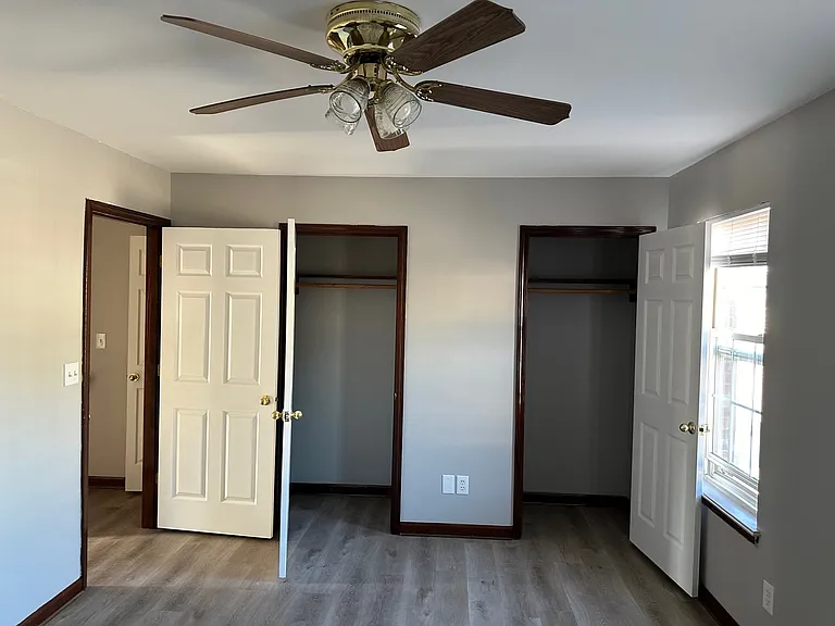 2056 Tynewood Dr — Photo 15