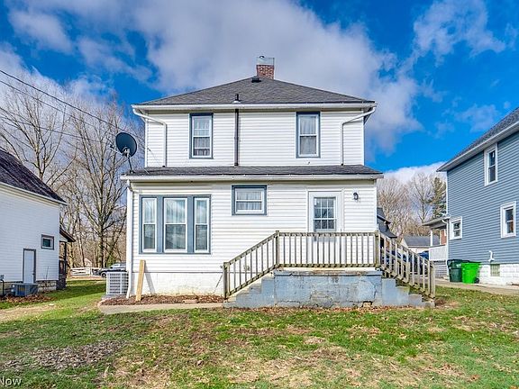 3rd image of 12 S 4th St