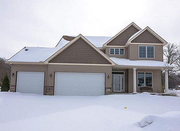 2nd image of 8410 Moraine Cir