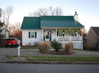 416 Applegrove Dr, Nicholasville, KY 40356