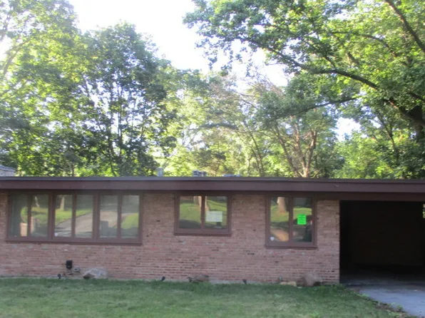 361 Osage St, Park Forest, IL 60466