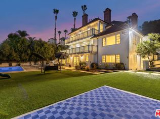 14619 Valley Vista Blvd, Sherman Oaks, CA 91403