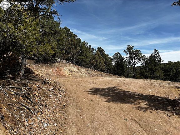 4th image of 2065 Indian Wells Rd