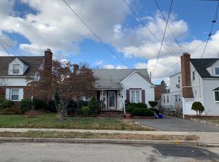 2380 Loft Ave, Baldwin, NY 11510