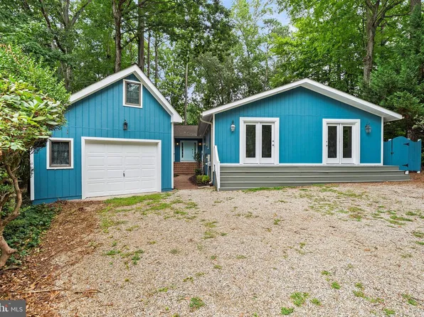 30 Sloop Ln, Ocean Pines, MD 21811