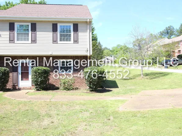752 Cahaba Manor Trl, Pelham, AL 35124