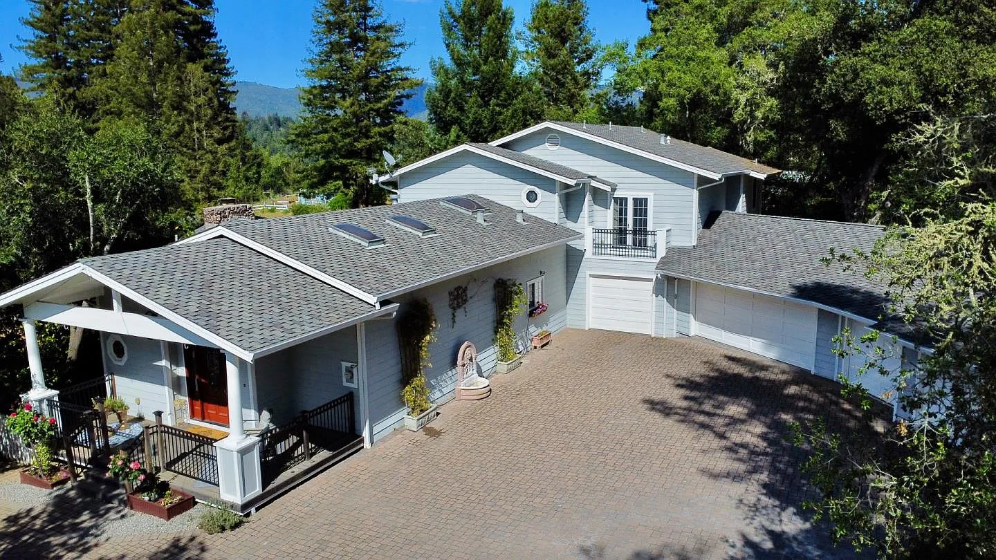 24010 Summit Woods Dr photo 1