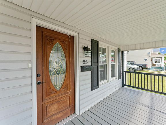 3rd image of 25 Fairmont Ave