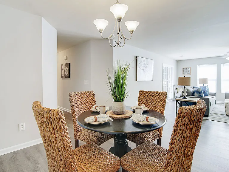 1801 Haddon Hall Dr — Photo 4