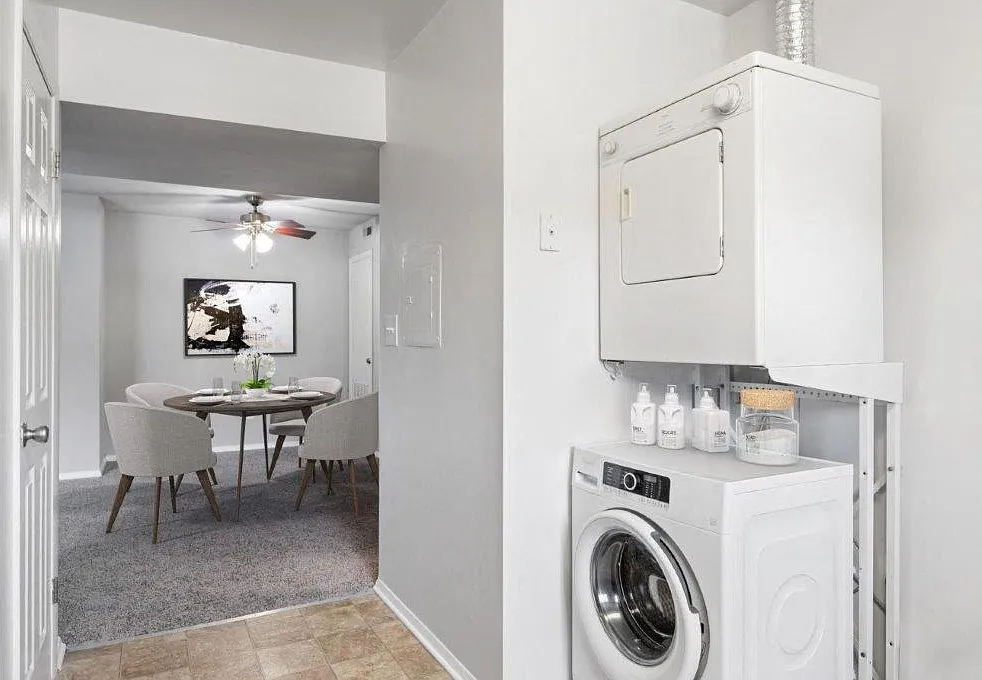 Willowood Apartment Homes — Photo 4