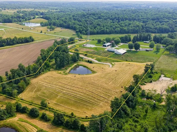 S County Road 600 Rd E, Dugger, IN 47848