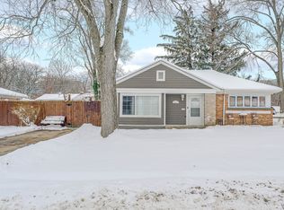 343 Osage St, Park Forest, IL 60466