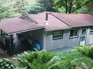 7487 Hillside Dr SW, Carrollton, OH 44615