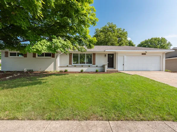 4151 Blackfoot Dr SW, Grandville, MI 49418