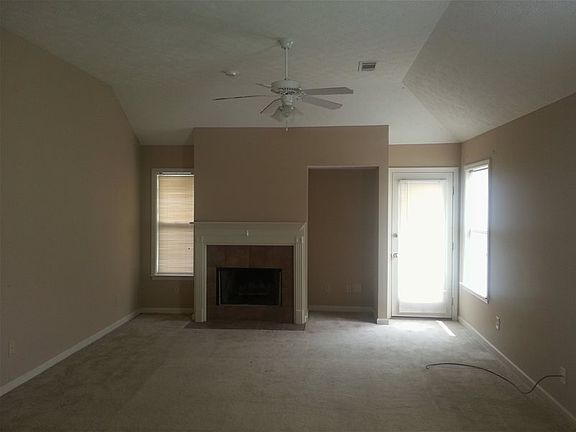 5th image of 8812 Ashland Park Pl