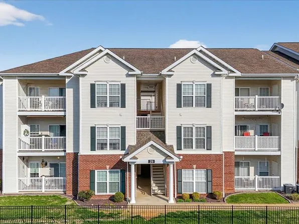 29 Kassebaum Ln APT 304, Saint Louis, MO 63129