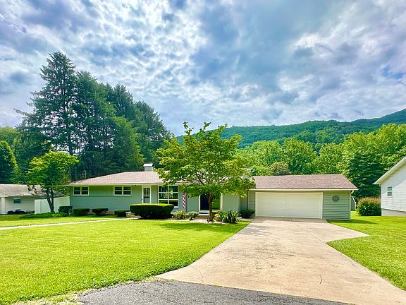 3rd image of 2911 Winterberry Ave