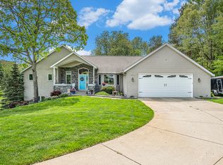 2640 Berkley Ct NE, Sparta, MI